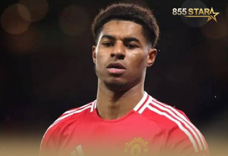 Rashford មកដល់អេស្ប៉ាញ ដើម្បីបំពេញការផ្ទេរផ្លូវការលេងឱ្យ FC Barcelona ជាលក្ខណៈខ្ចីជើង ១រដូវកាល