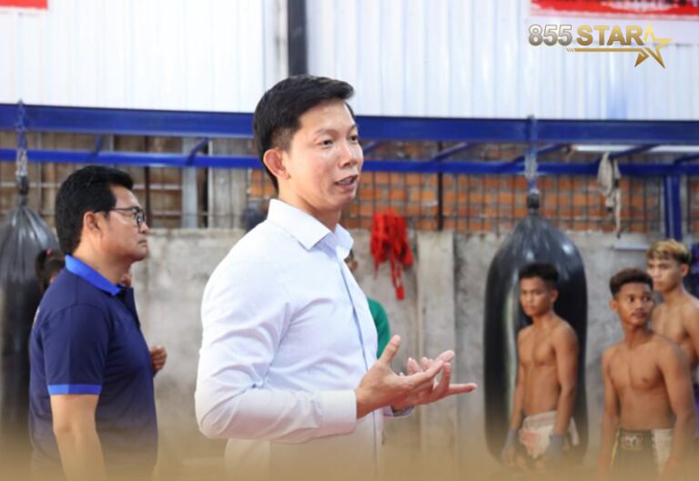 លោក​ ខូវ​ ឆាយ​ ឆ្ងល់​គ្រូ​មួយ​ចំនួន​និយាយ​ពី​គុន​ខ្មែរ​ ប៉ុន្តែ​លើក​​ពី​ច្បាប់ប្រទេស​ជិតខាង​ទៅវិញ